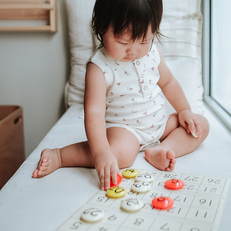 kumon children learning numbers magnetic board 1 to 30