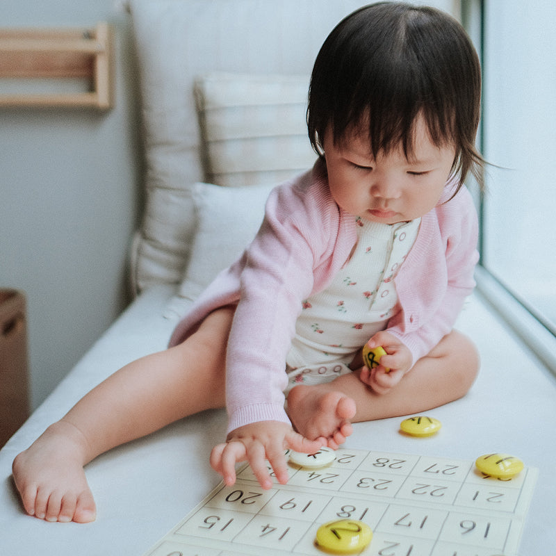 kumon children learning numbers magnetic board 1 to 30